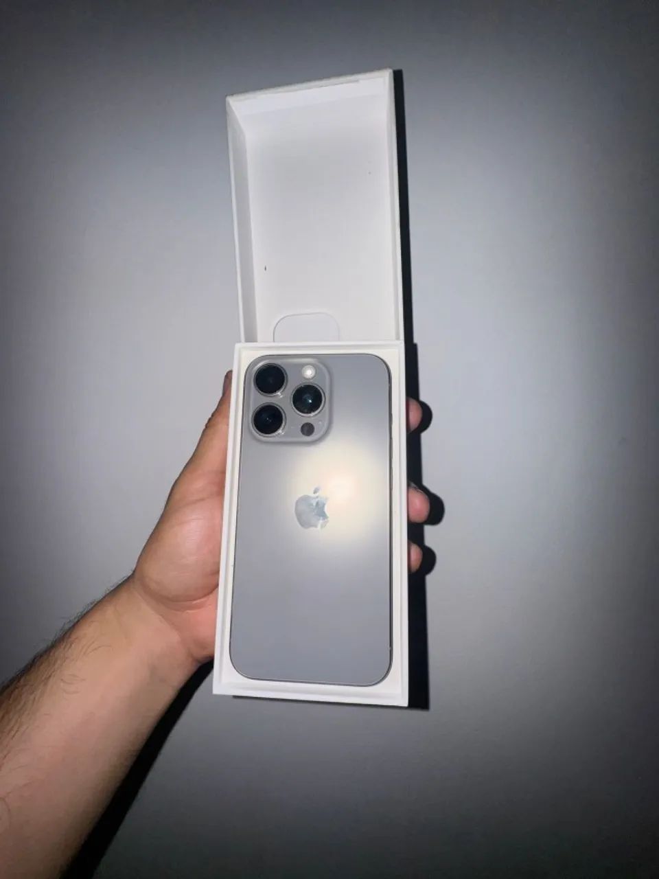 iPhone 15 Pro Titânio Bateria 89% Sem riscos - Celulares e