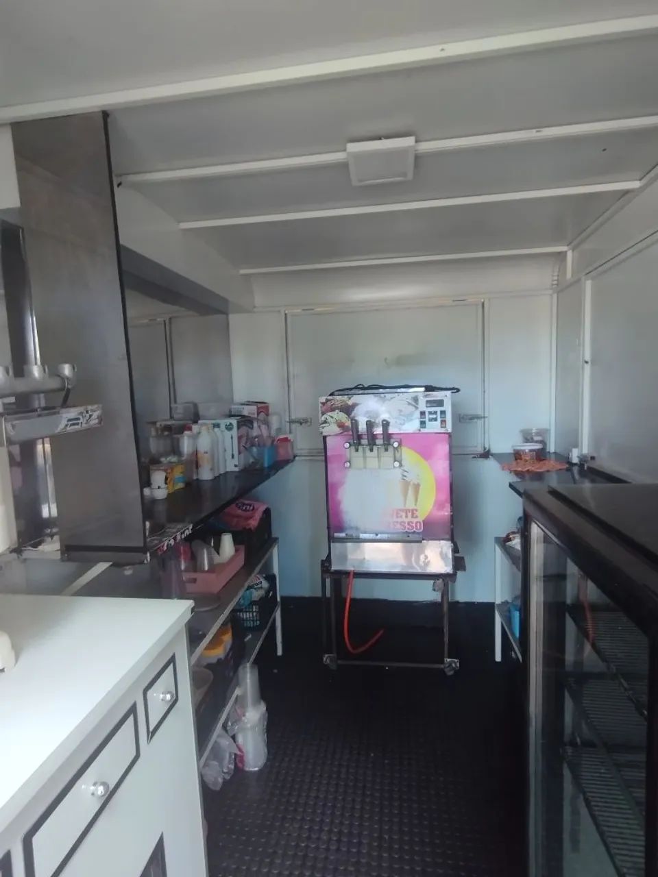 Trailer 2024 - Foto 2