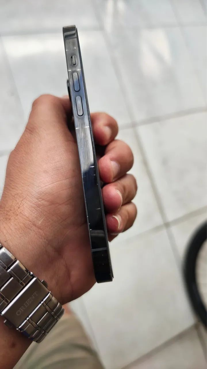 Vendo um iPhone 14 Pro de 256gb - Foto 5