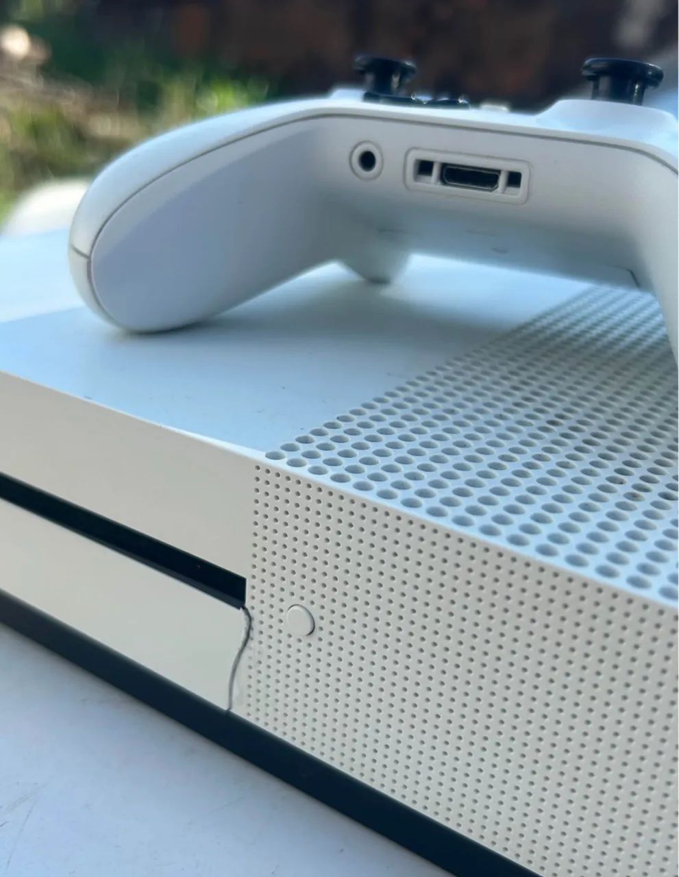 VENDO XBOX ONE S 1TB - Foto 2