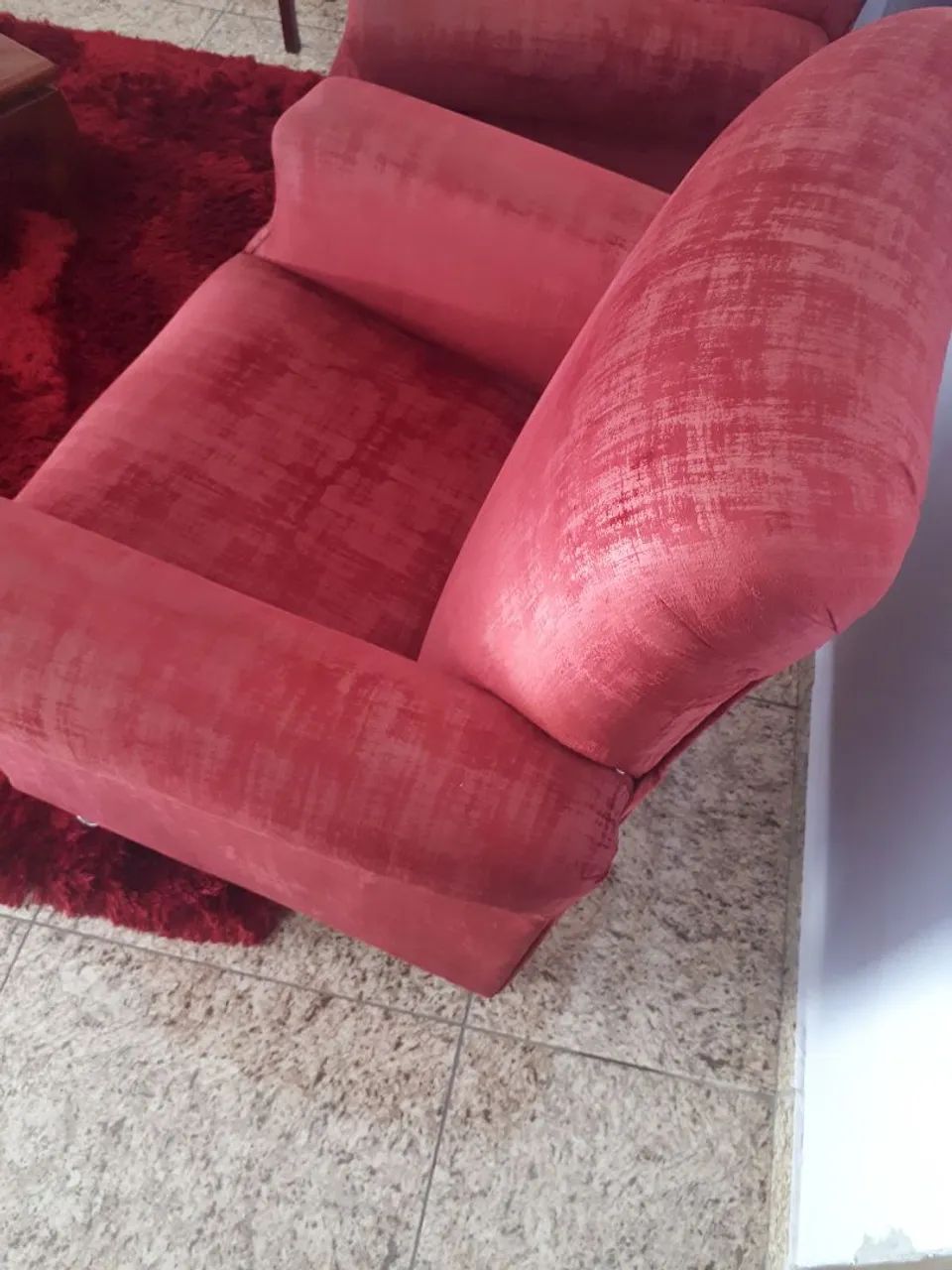 Poltronas Vinho. - Foto 2