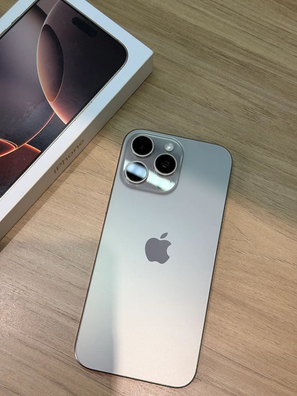 iPhone 16 Pro Max 256gb Natural Titanium - Foto 3