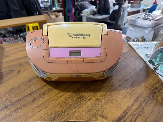 Som Philips MP3/WMA-CD Playback com defeito