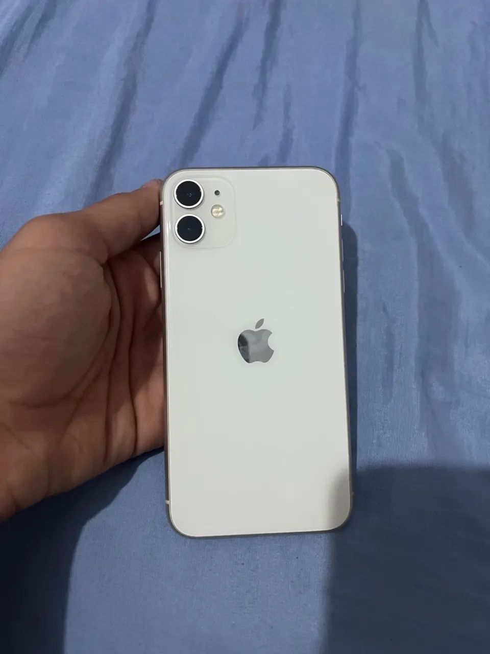 Vende-se iPhone 11