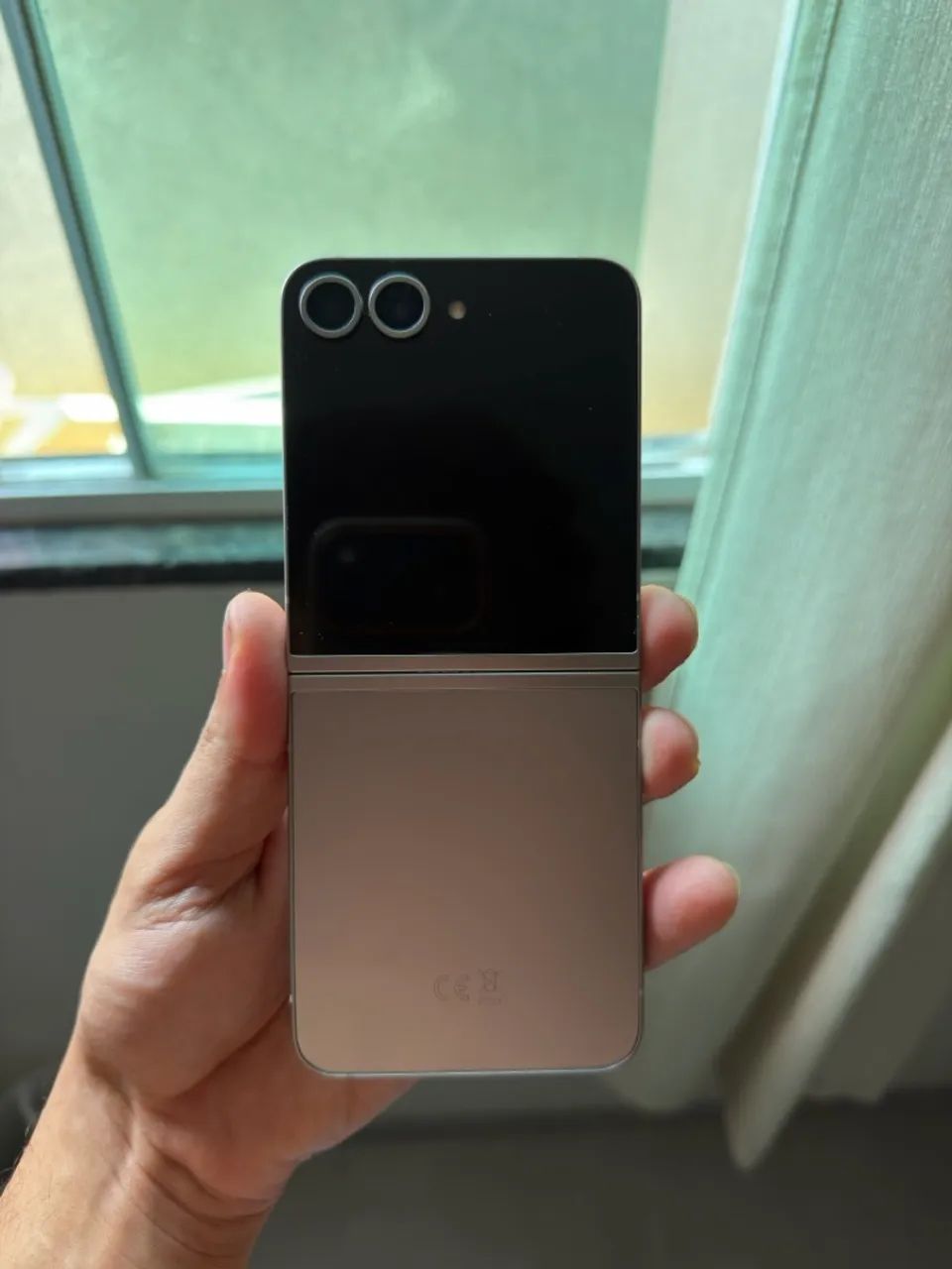 Samsung galaxy flip 6  - Foto 4