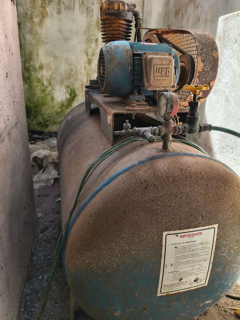 Compressor de ar Schulz 200 litros - Foto 2