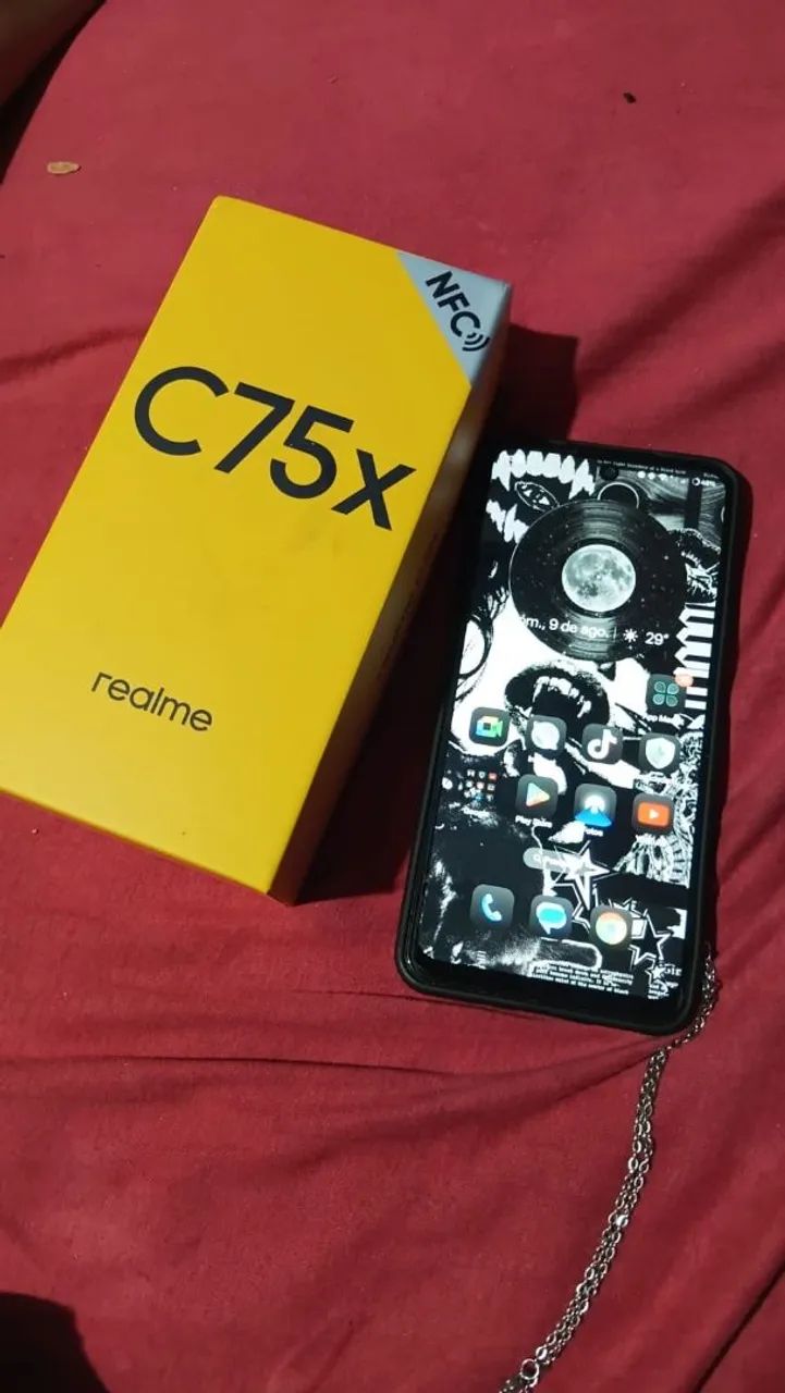 Vendo Realme c75x com documento