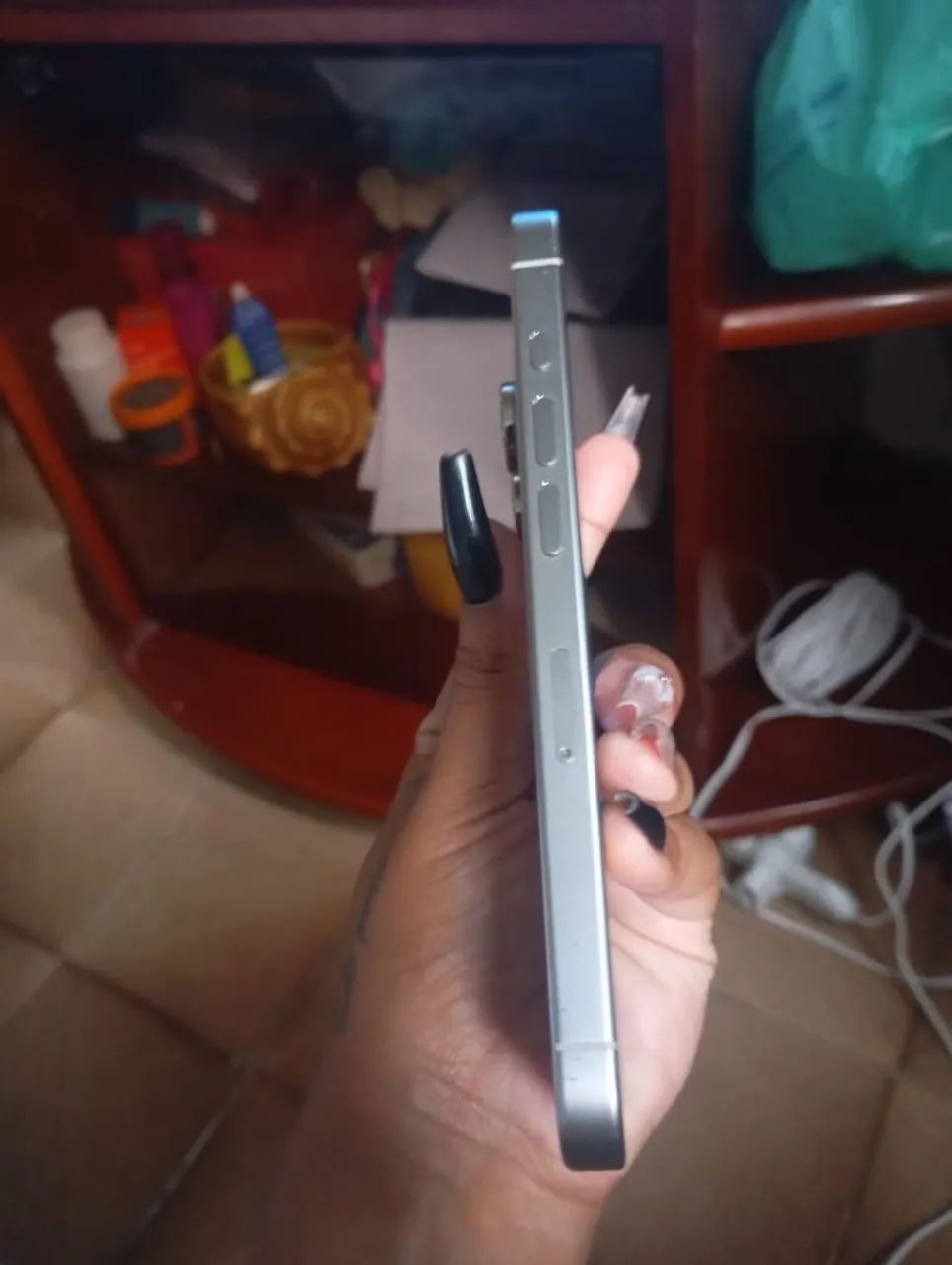 IPhone 15 pro 128 gb  - Foto 3