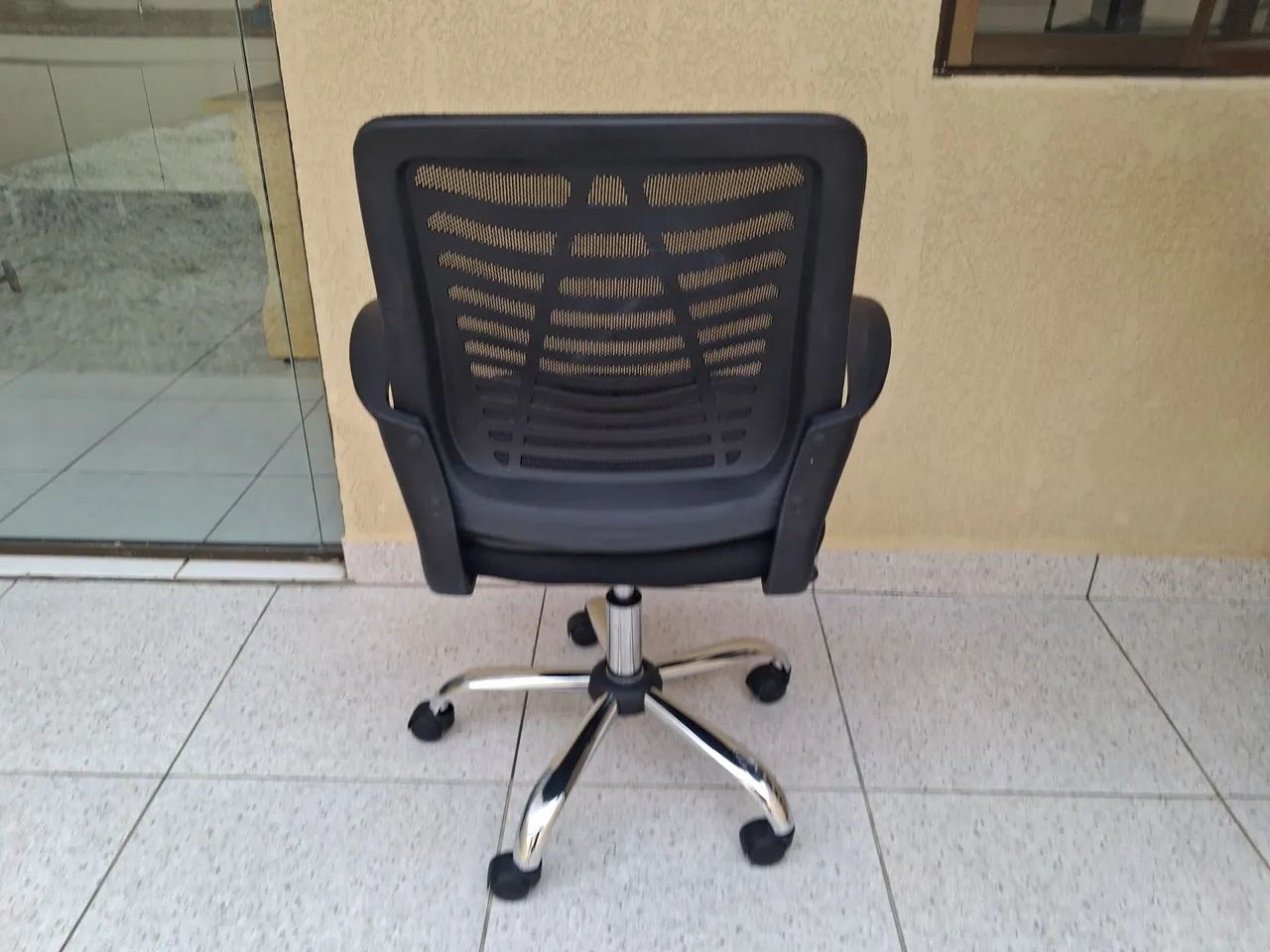 Cadeira giratória  - Foto 2