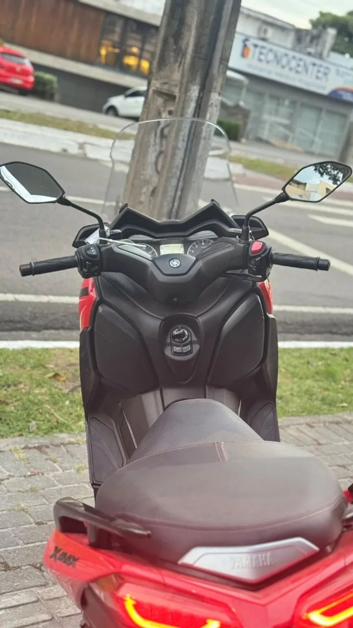 YAMAHA XMAX 250  - Foto 5