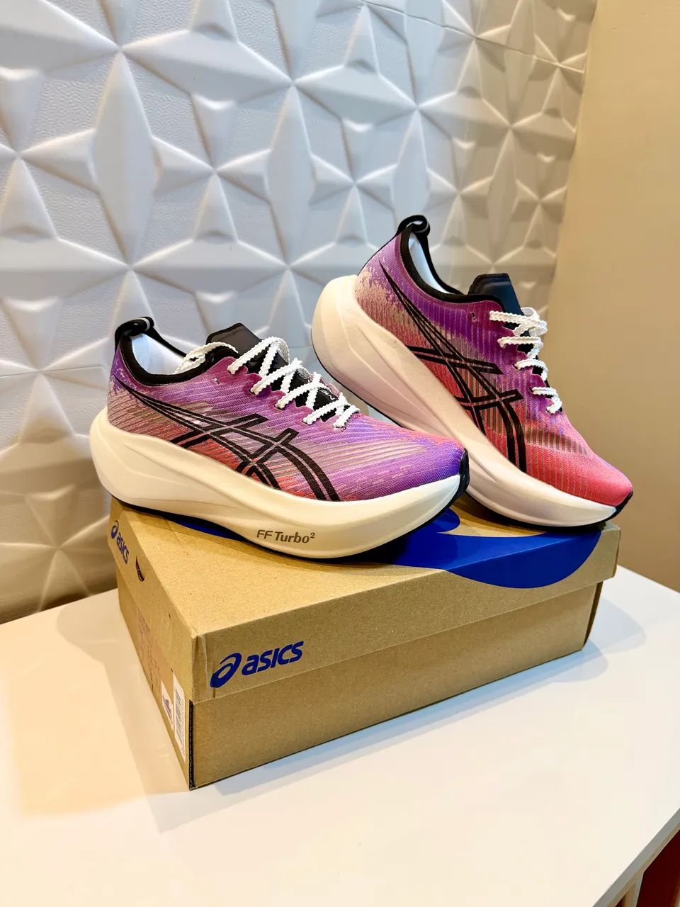 Asics MegaBlast Roxo - Tamanho 36 e 38