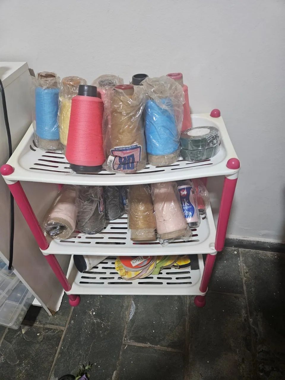 Vende se máquina overlock chinesinha  - Foto 5