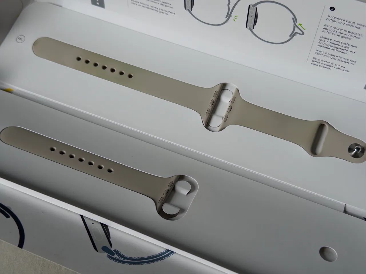 Apple Watch Series 7 45MM (Silver) - Foto 3