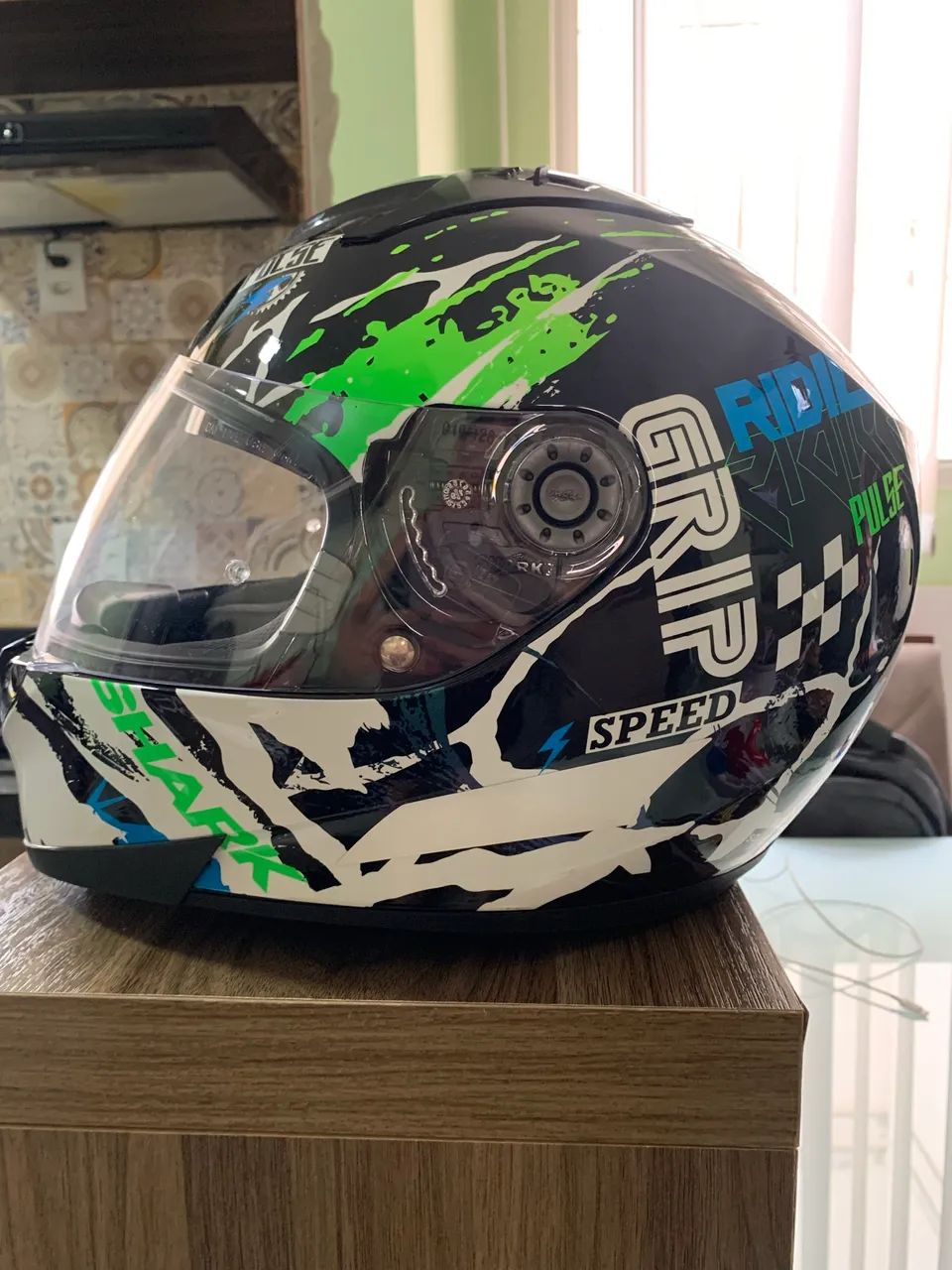 Capacete ESPORTIVO para motocicleta TAM 56 SHARK DRIFT R - Foto 5