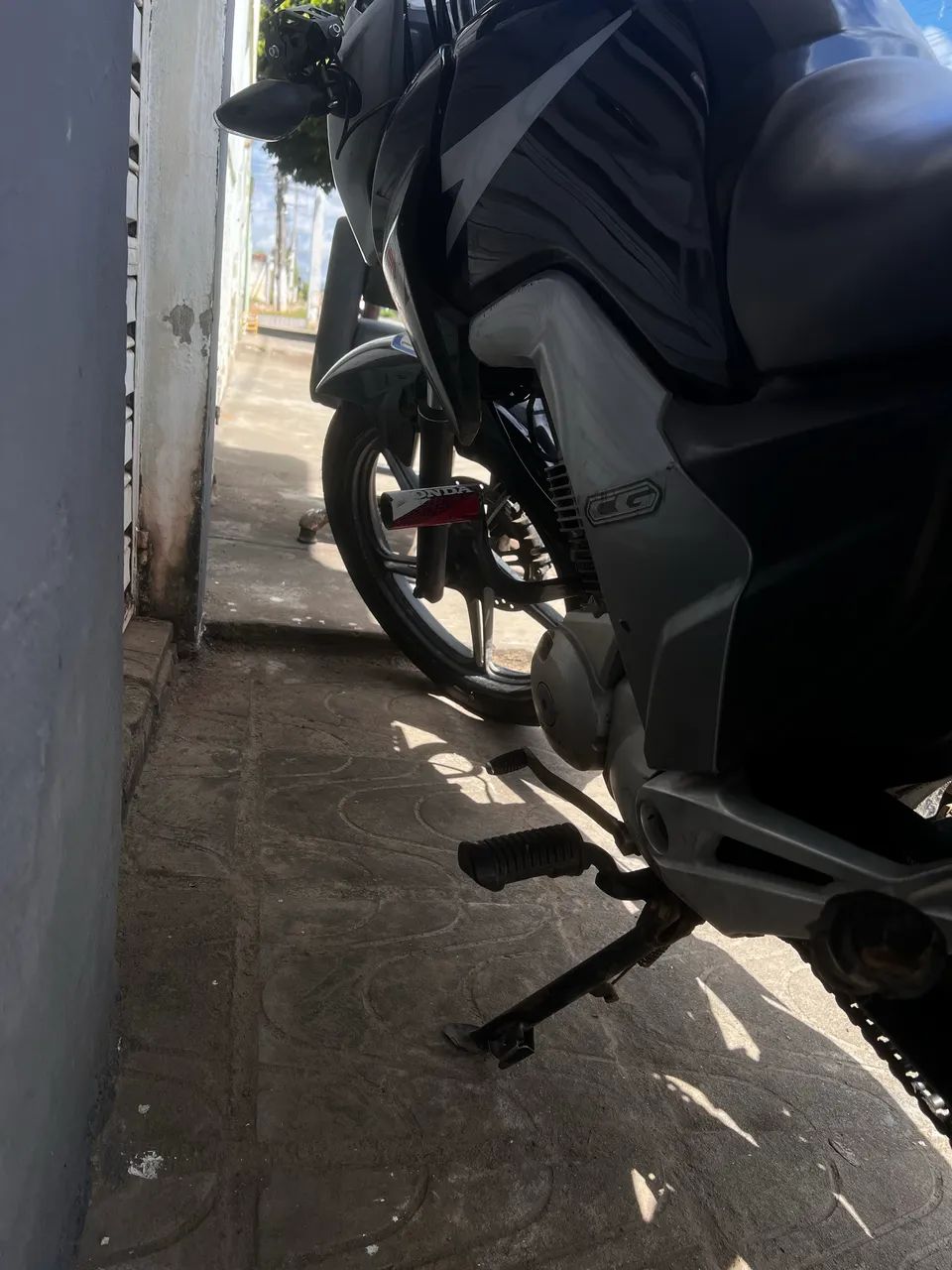 Titan 2014 oportunidade  - Foto 5