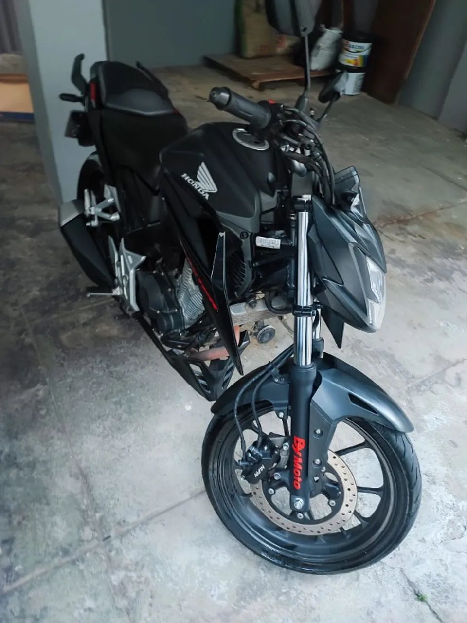 Cb 300F 2024 - Foto 4