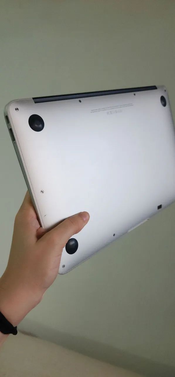 Macbook 11 Mid 2013 A1465 Intel Core i5 + 4GB + SSD - Notebooks