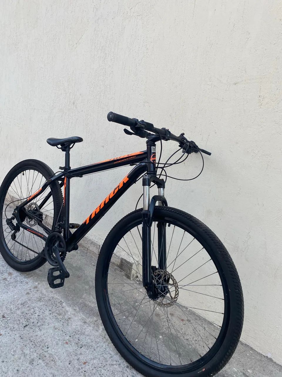 Bicicleta aro 29 Excelente Track - Foto 4