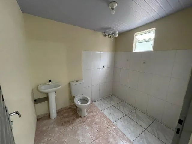 Casa - Barracao 5 comodo aluguel - Foto 2