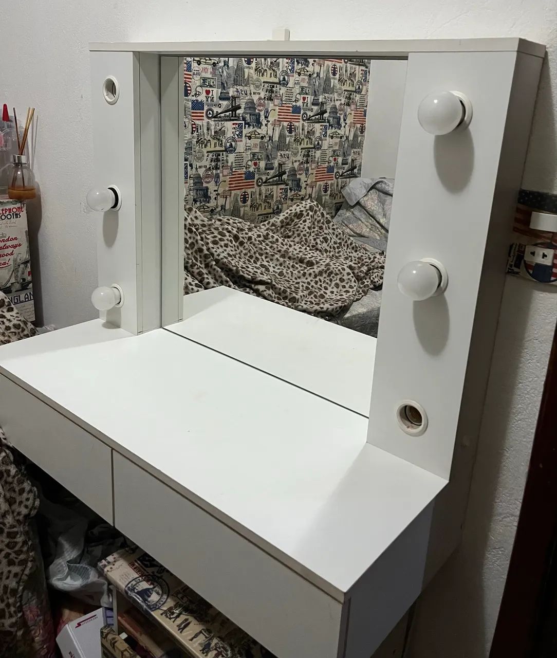 Dressing Table with Vanity Mirror65115992484355121