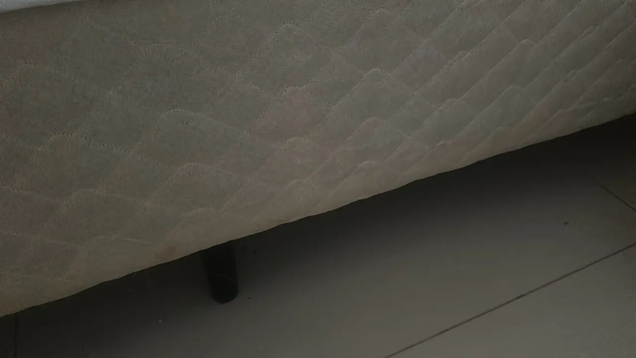 Vendo jogo de cama King usada  - Foto 2