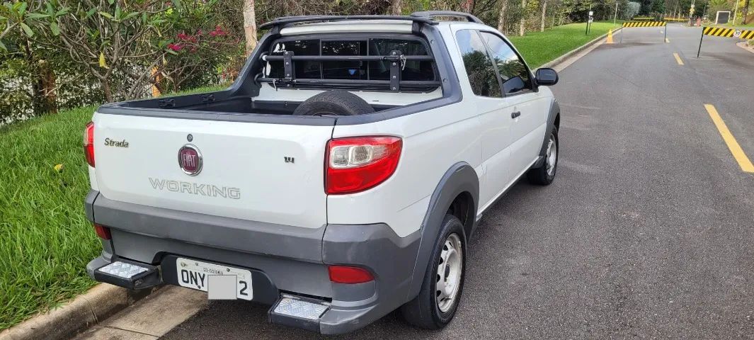 Fiat Strada Working 1.4 MPI Fire Flex 8V CD 2014 - Foto 5