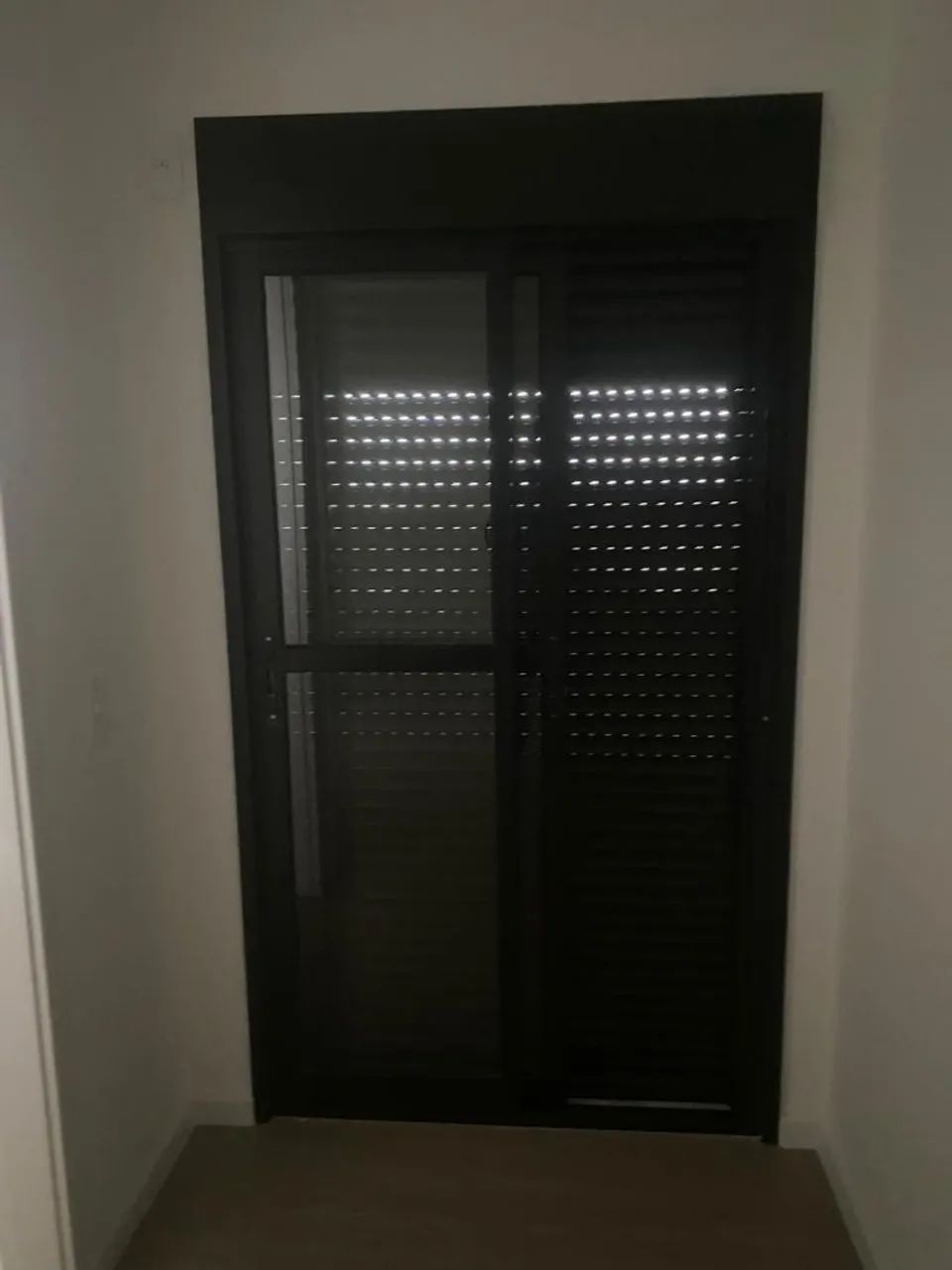 Porta Aluminio com Blackout - Foto 3