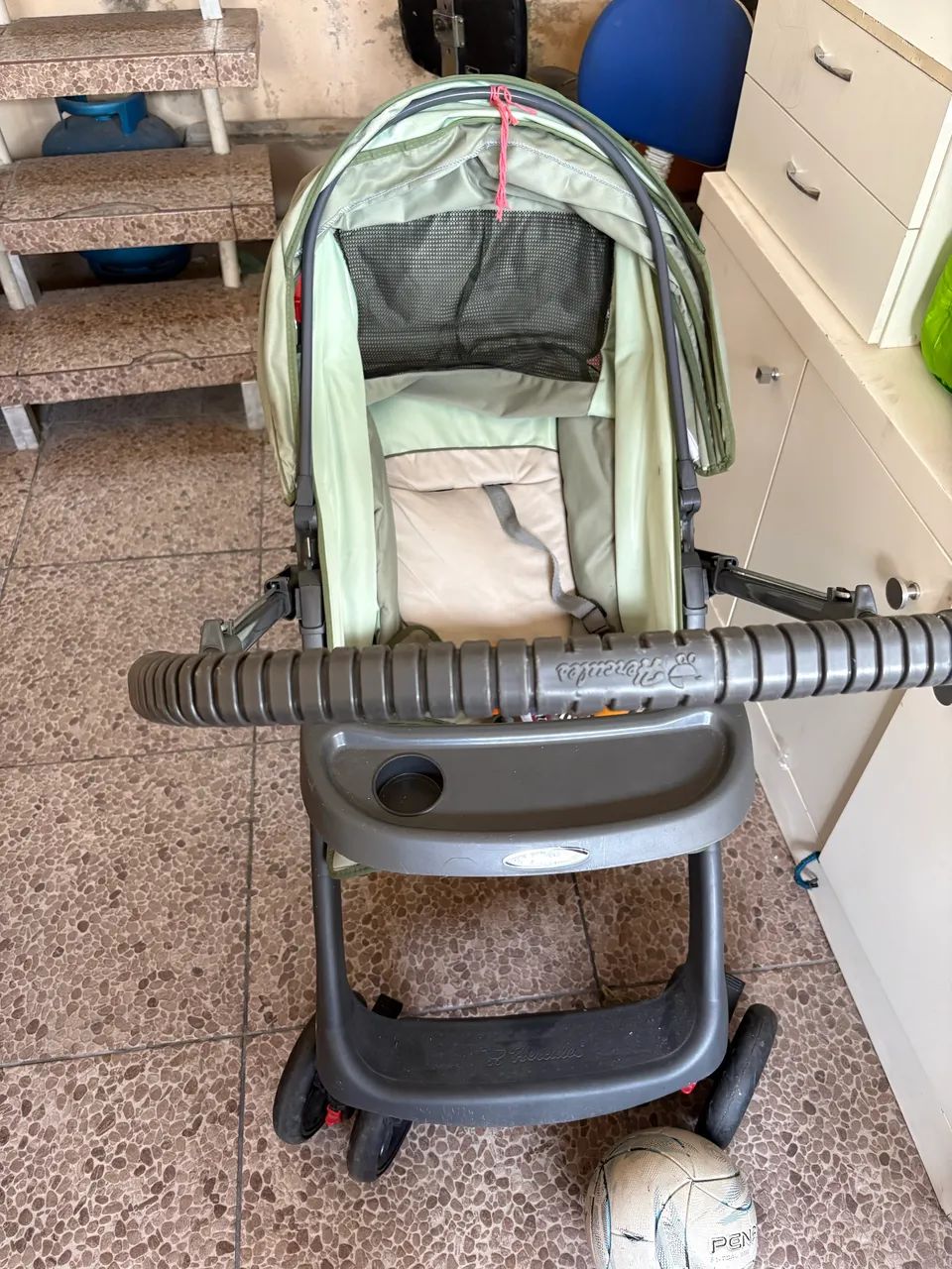 Vende-se carrinho de bebê 