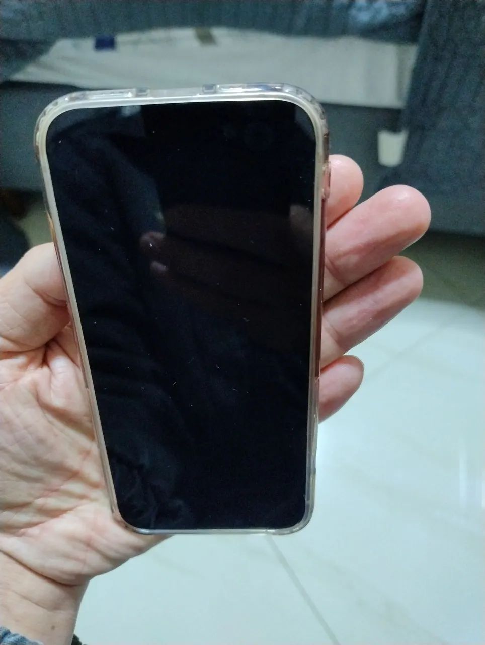 Vendo iPhone Rosa 128G Bateria 74% - Foto 3