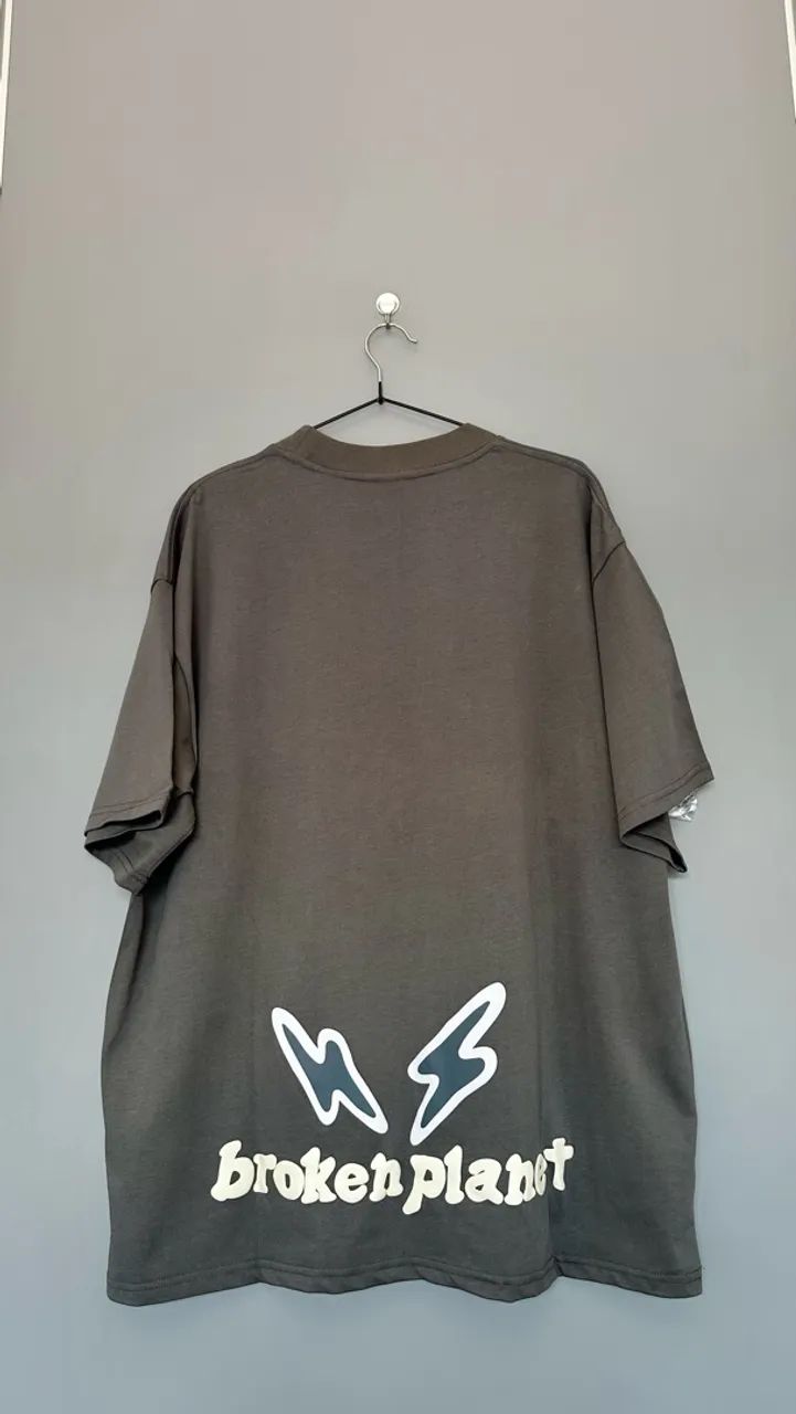 Camiseta Broken Planet XL - Foto 2