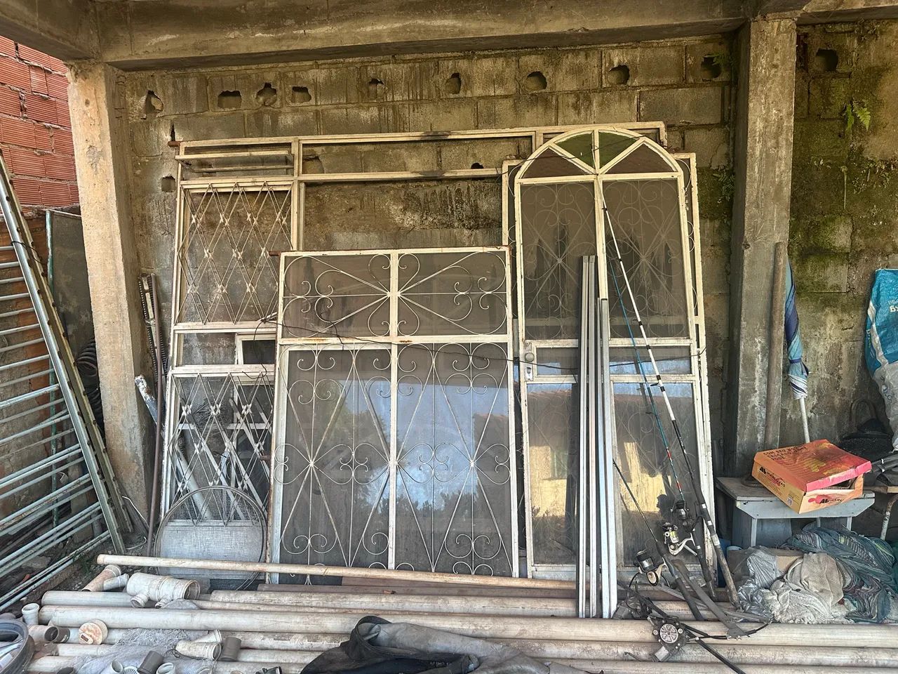 Conjunto de Portas e Janelas - Foto 2