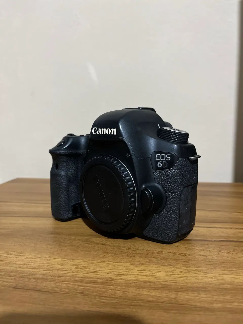 Canon 6d Full Frame + 2 baterias + Carregador - Foto 3