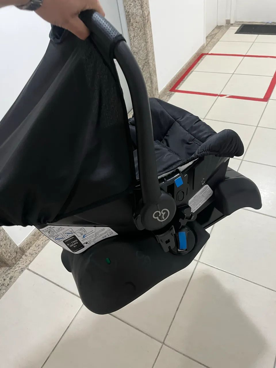 Bebê conforto Grid Galzerano + Base veicular - Foto 4