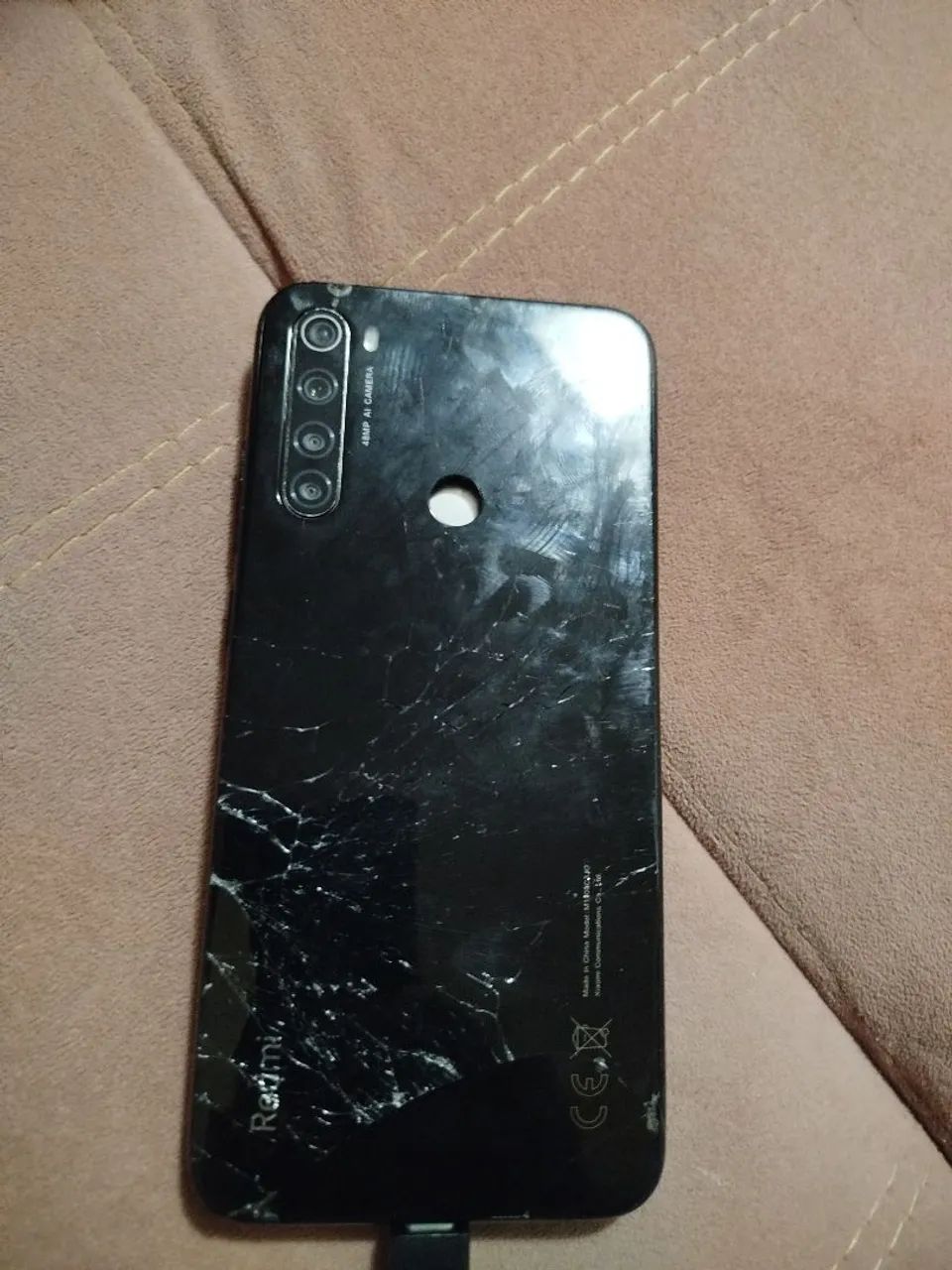 Redmi note 8 com tela danificada ideal pra quer arrumar ou retirar peça  - Foto 3