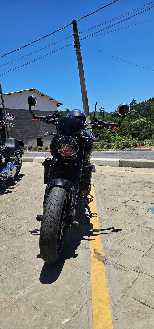 Triumph Trident 660 - Foto 5