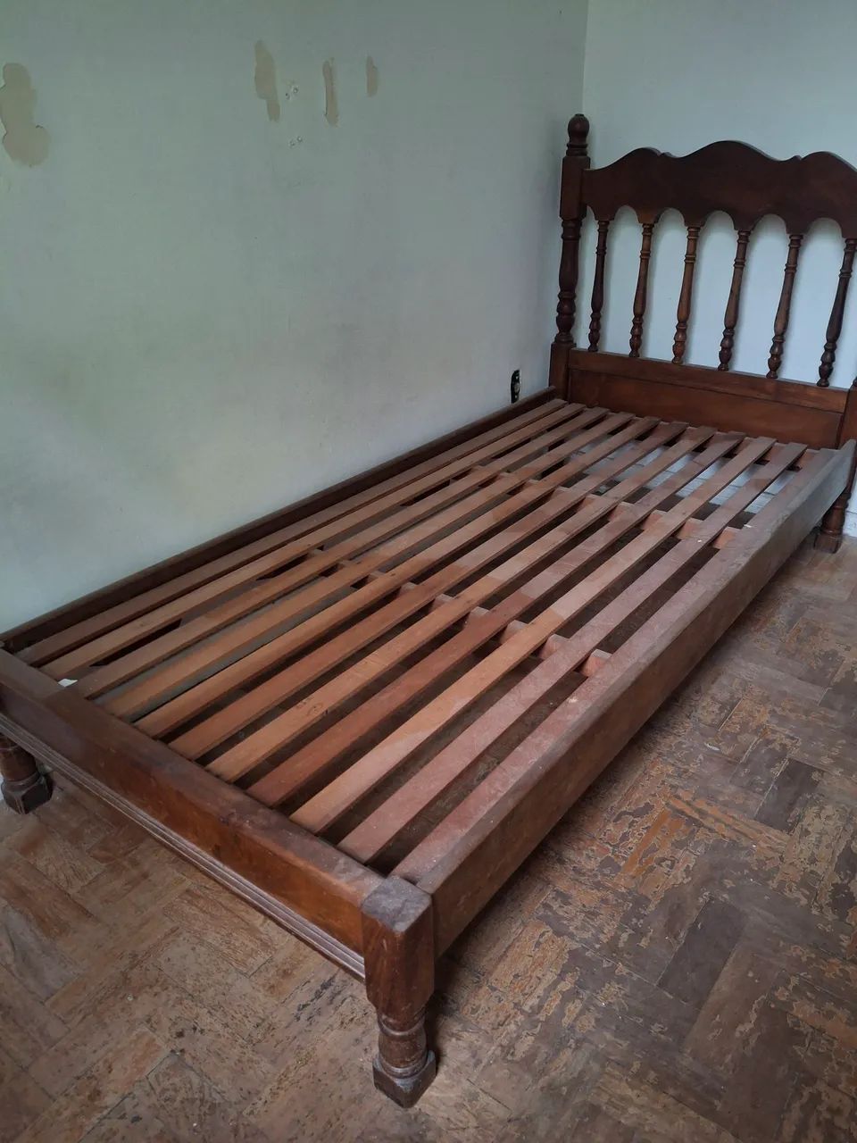 Cama de solteiro de madeira - Foto 2