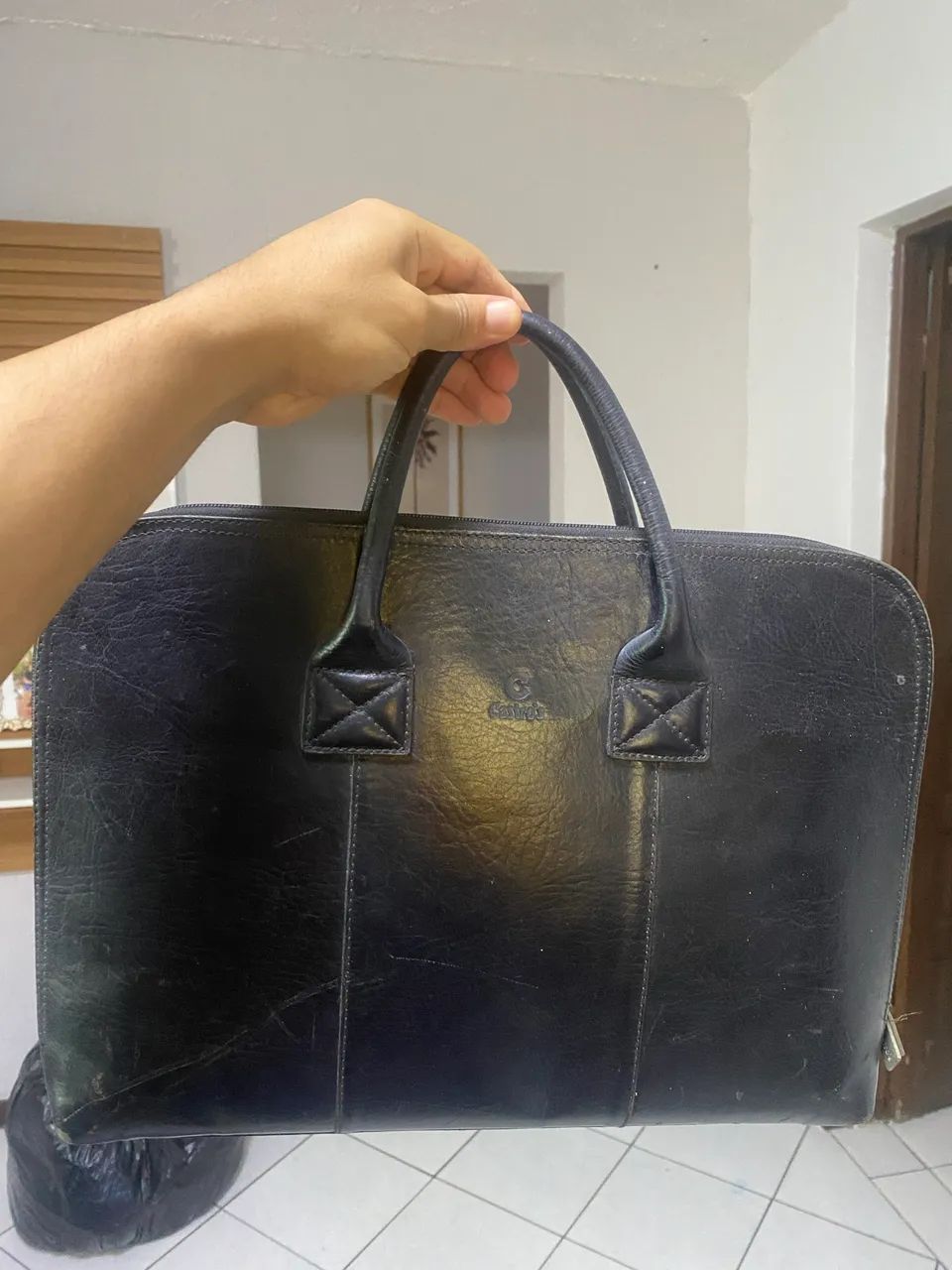 Bolsa feminina Castro couro legítimo 