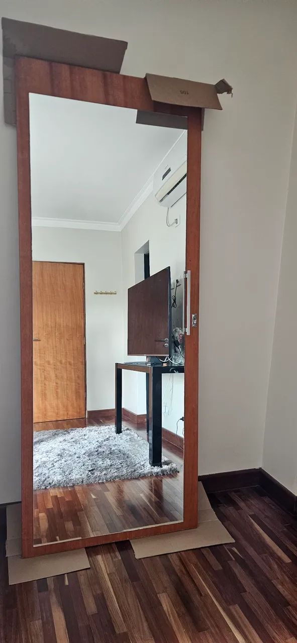 Porta madeira , com espelho  - Foto 2