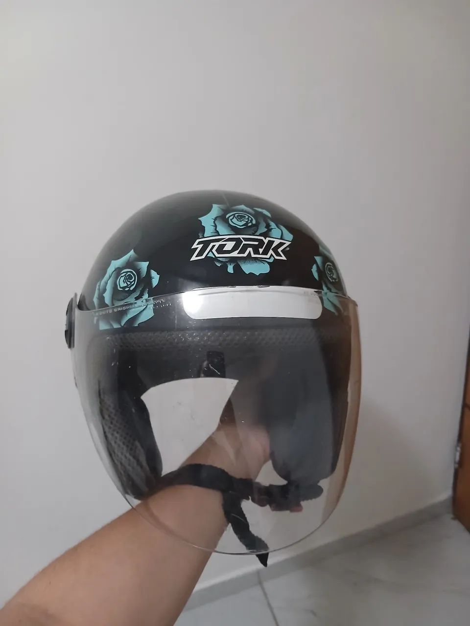 Capacete - compre o azul e ganhe o branco. - Foto 2