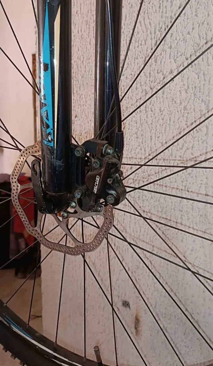Vende-se bicicleta aro 29 freio hidraulico  - Foto 3