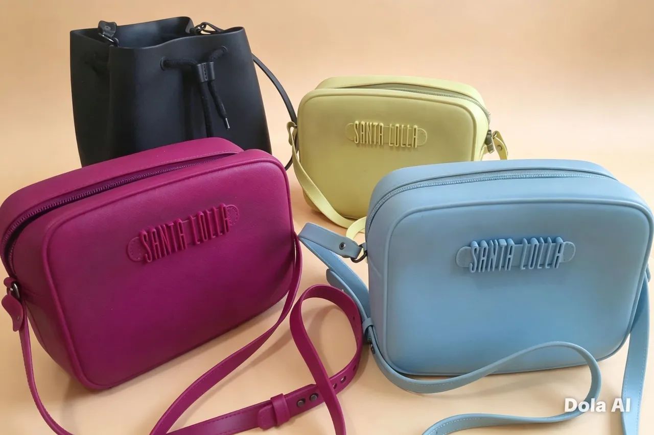 Kit 4 bolsas usadas borracha Santa lola