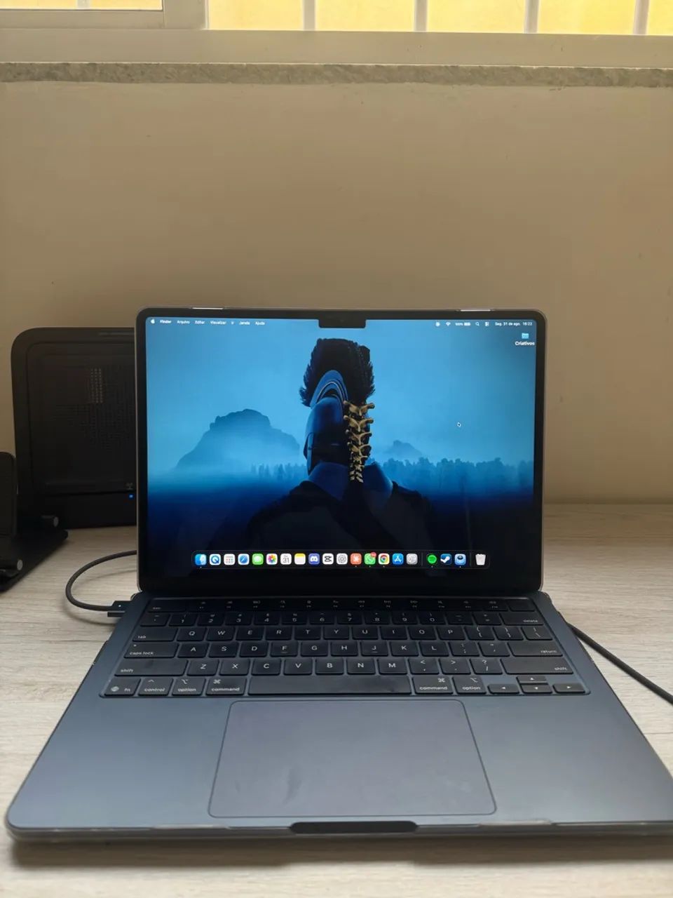 MacBook M4 - excelente estado 