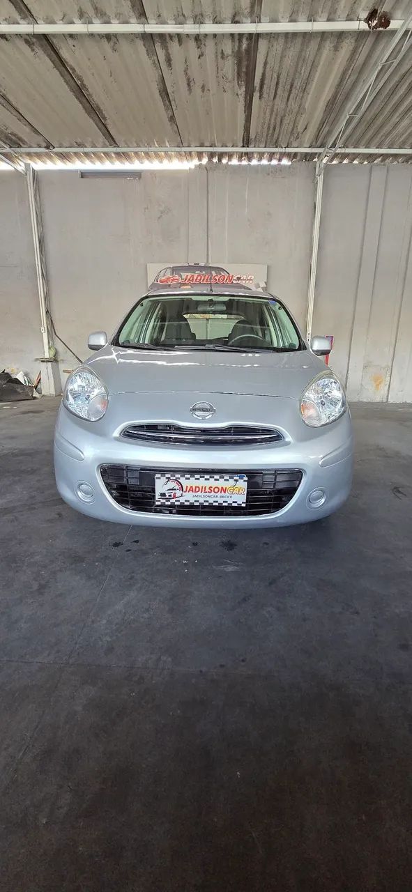 Nissan March 2012