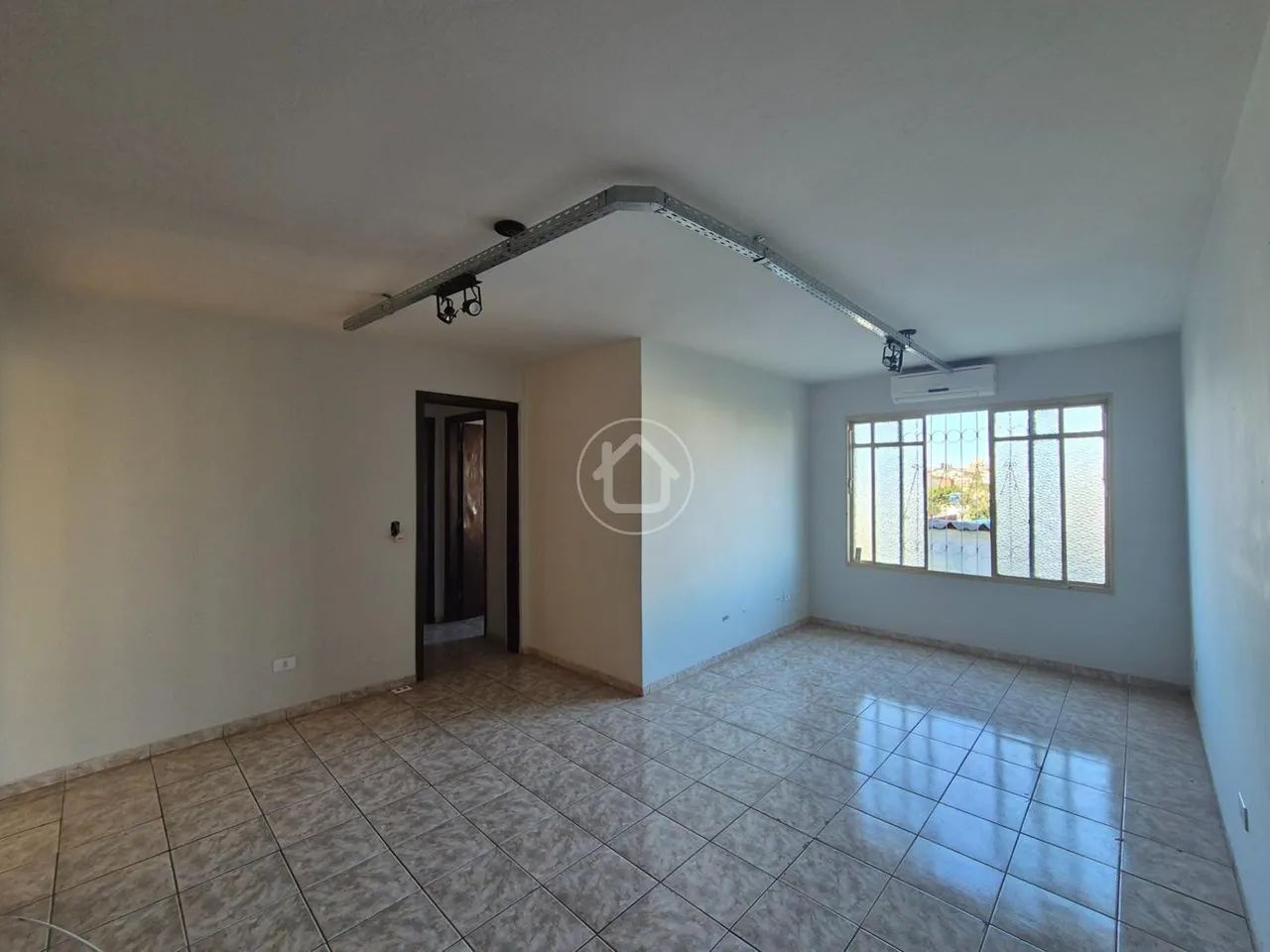 APARTAMENTO 3 DORMITORIOS NA REGIÃO CENTRAL
