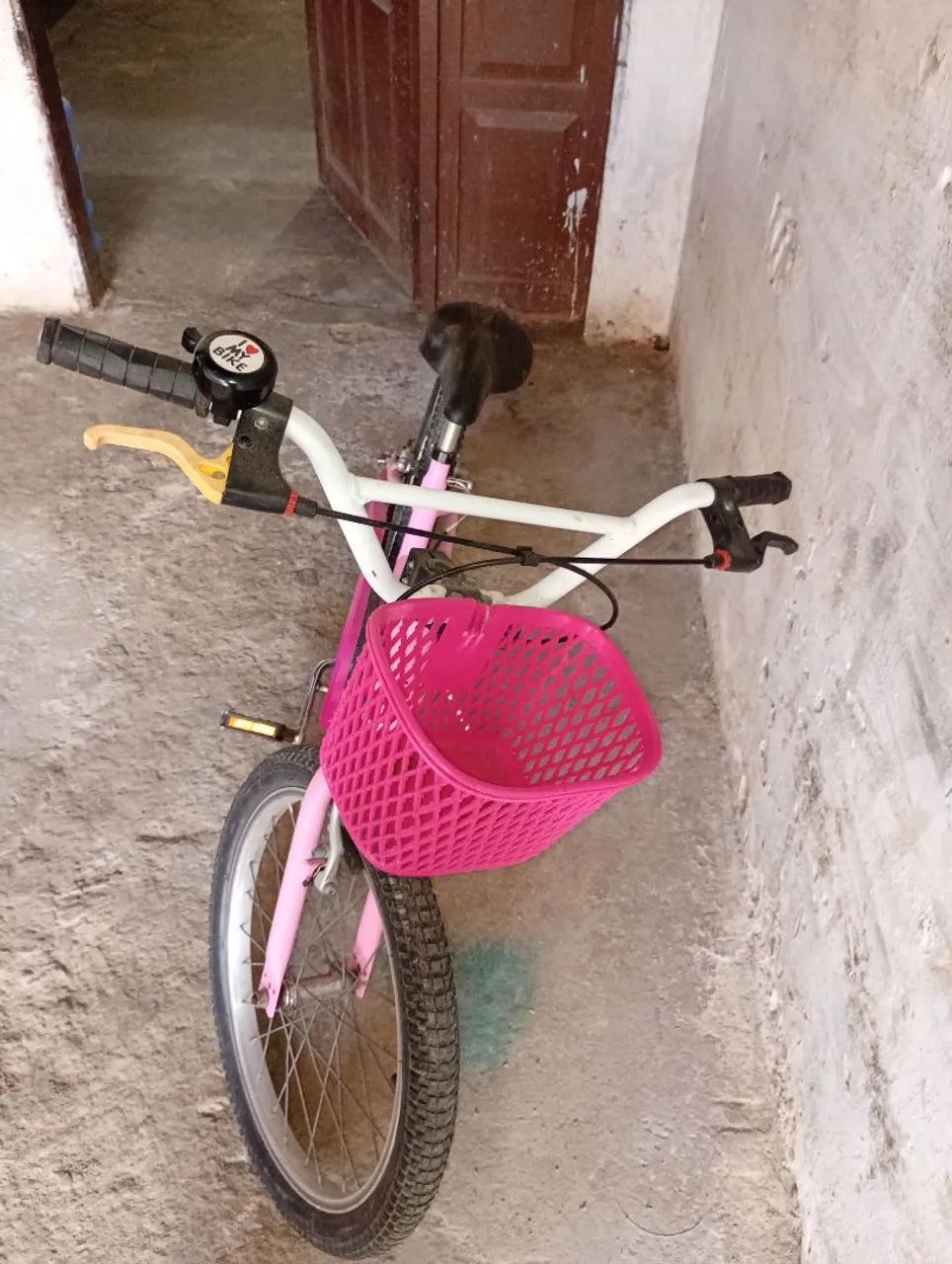 Bicicleta infantil aro 20 rosa - Foto 5