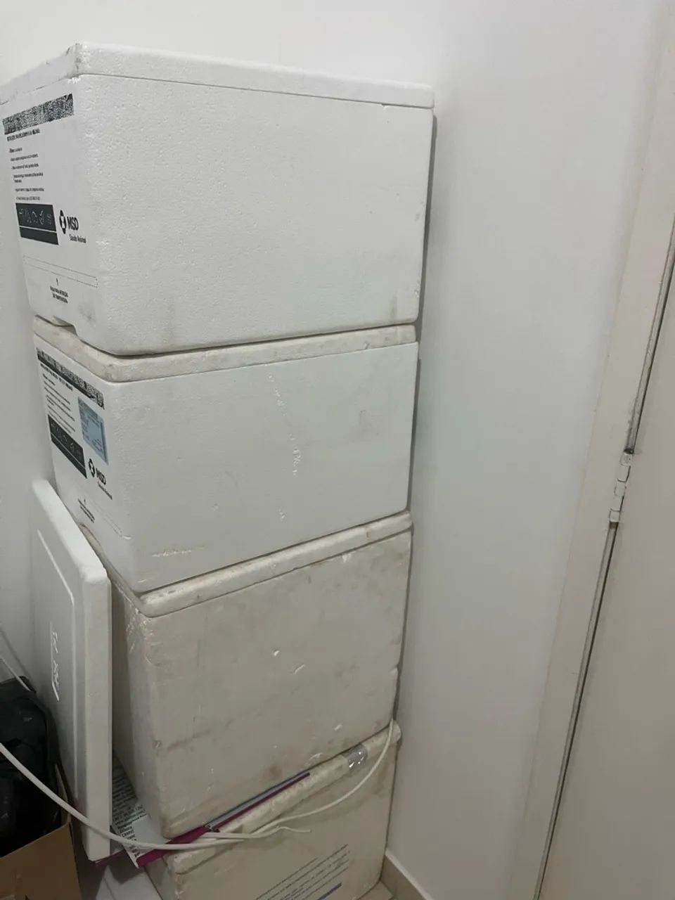 CAIXAS DE ISOPOR 200L - Foto 3
