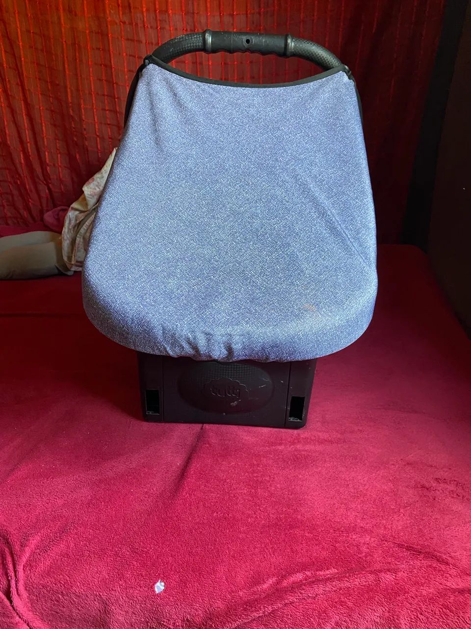 Vendo bebê conforto 