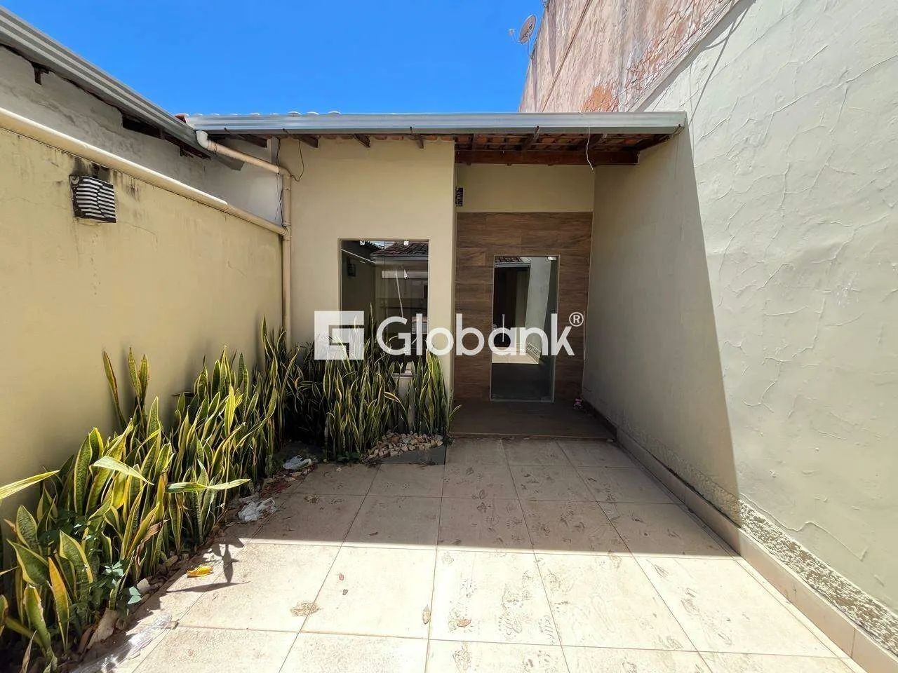 Casa com 3 quartos e 2 suítes para aluguel no Bairro Todos os Santos