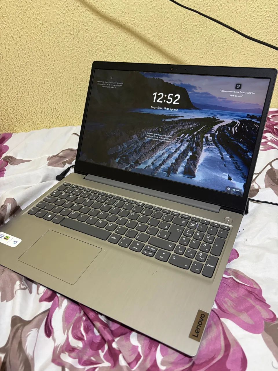 Notebook Lenovo 