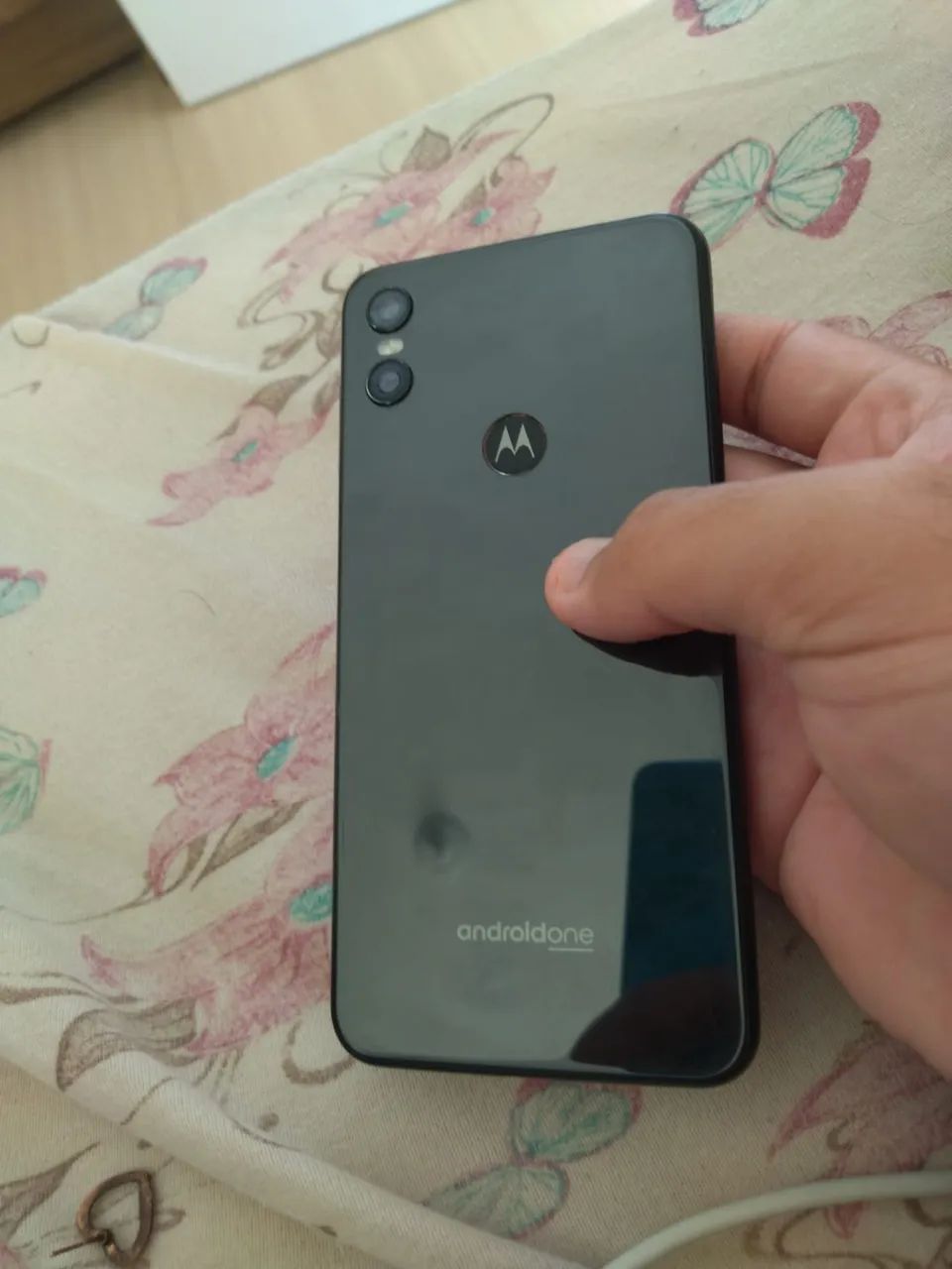 Moto one 64 gigas - Foto 2